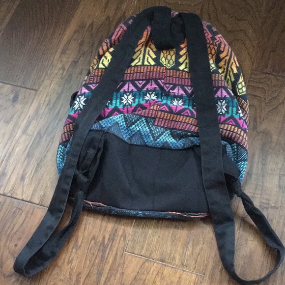 Rainbow Backpack 🌈 🎒 - Picture 3 of 5